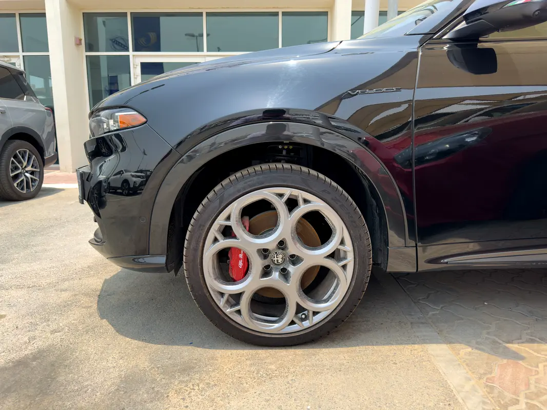 ALFA ROMEO Tonale Veloce 2024 - photo 4 - Import Émirats | International Cars