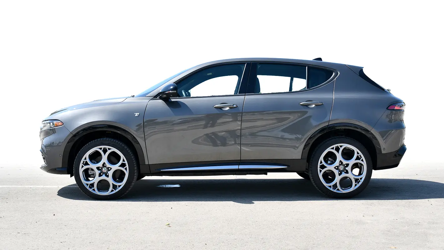 ALFA ROMEO Tonale Other 2024 - photo 4 - Import Émirats | International Cars
