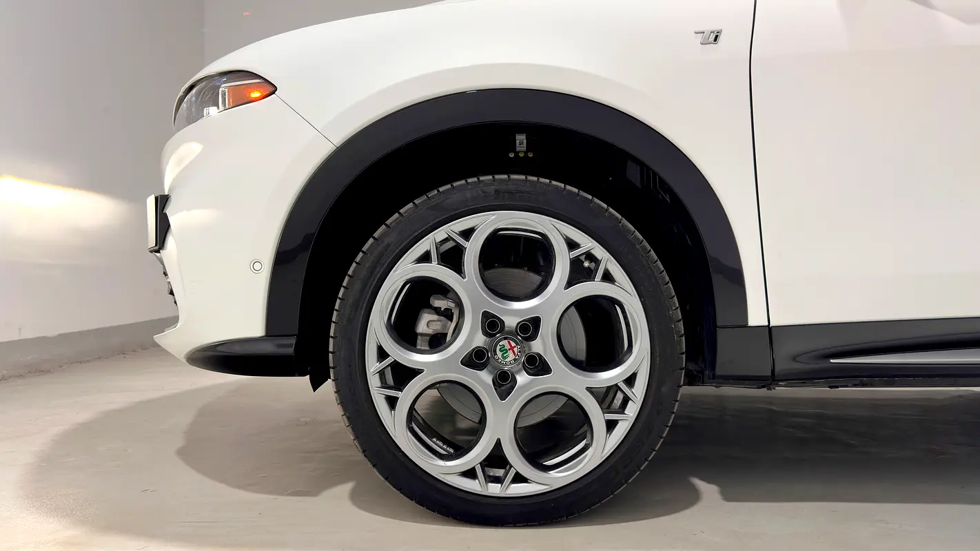 ALFA ROMEO Tonale Other 2024 - photo 4 - Import Émirats | International Cars