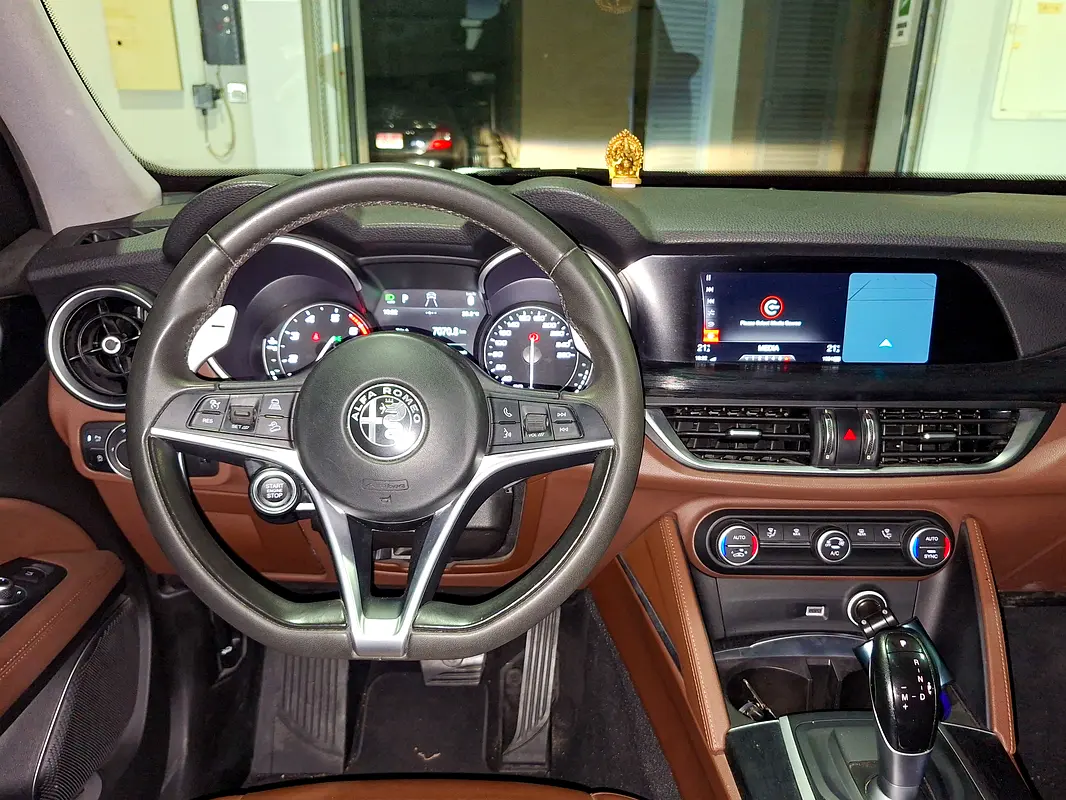 ALFA ROMEO Stelvio Super 2020 - photo 10 - Import Émirats | International Cars