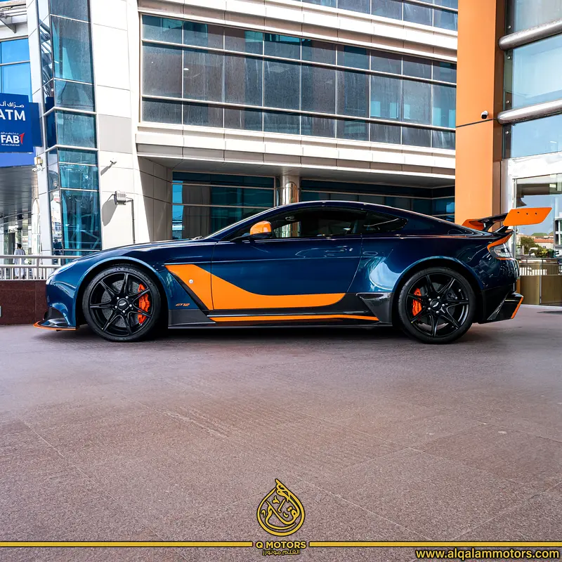 ASTON MARTIN Vantage V12 2016 - photo 5 - Import Émirats | International Cars