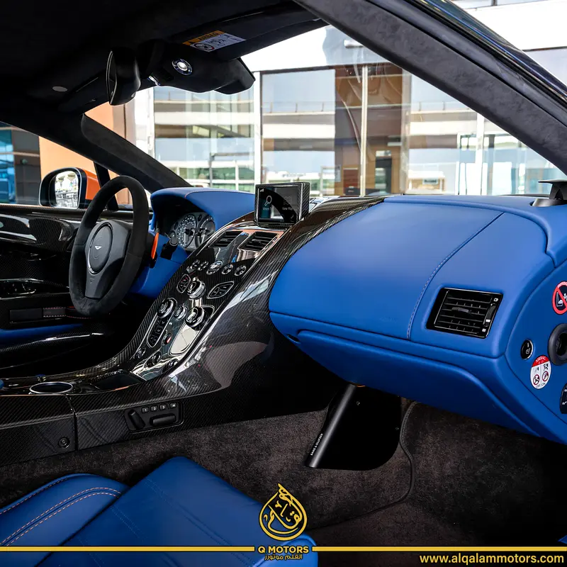 ASTON MARTIN Vantage V12 2016 - photo 9 - Import Émirats | International Cars