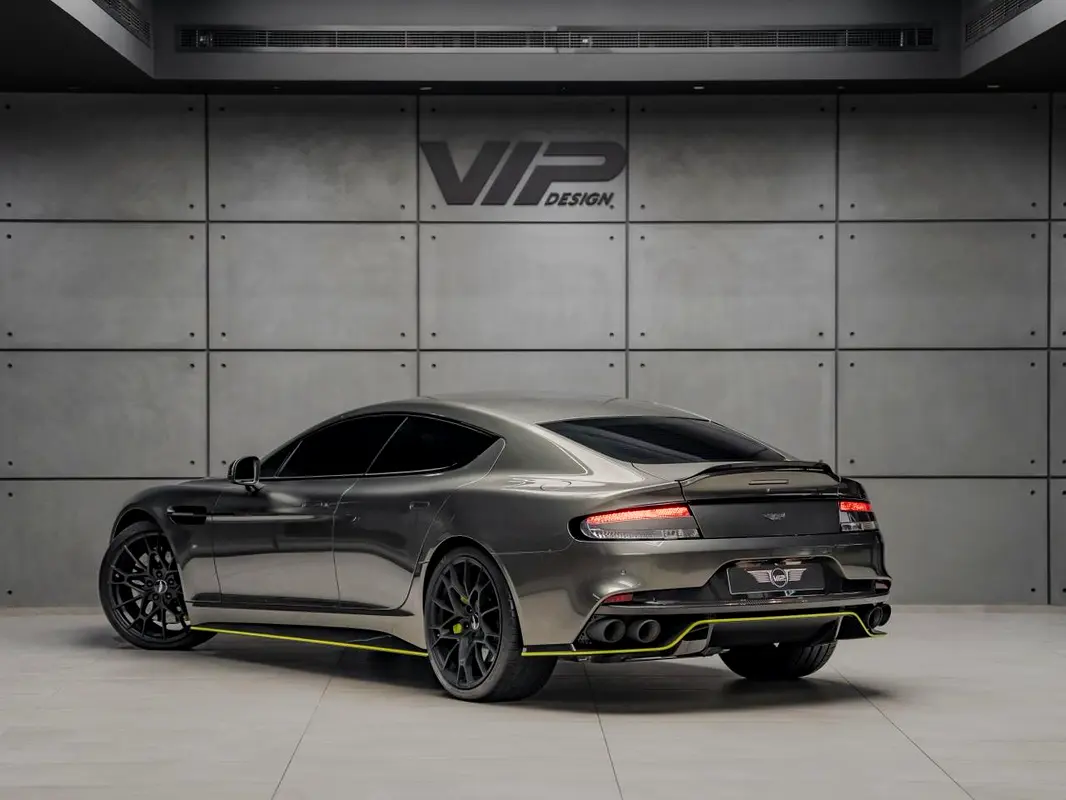ASTON MARTIN Rapide AMR 2020 - photo 7 - Import Émirats | International Cars