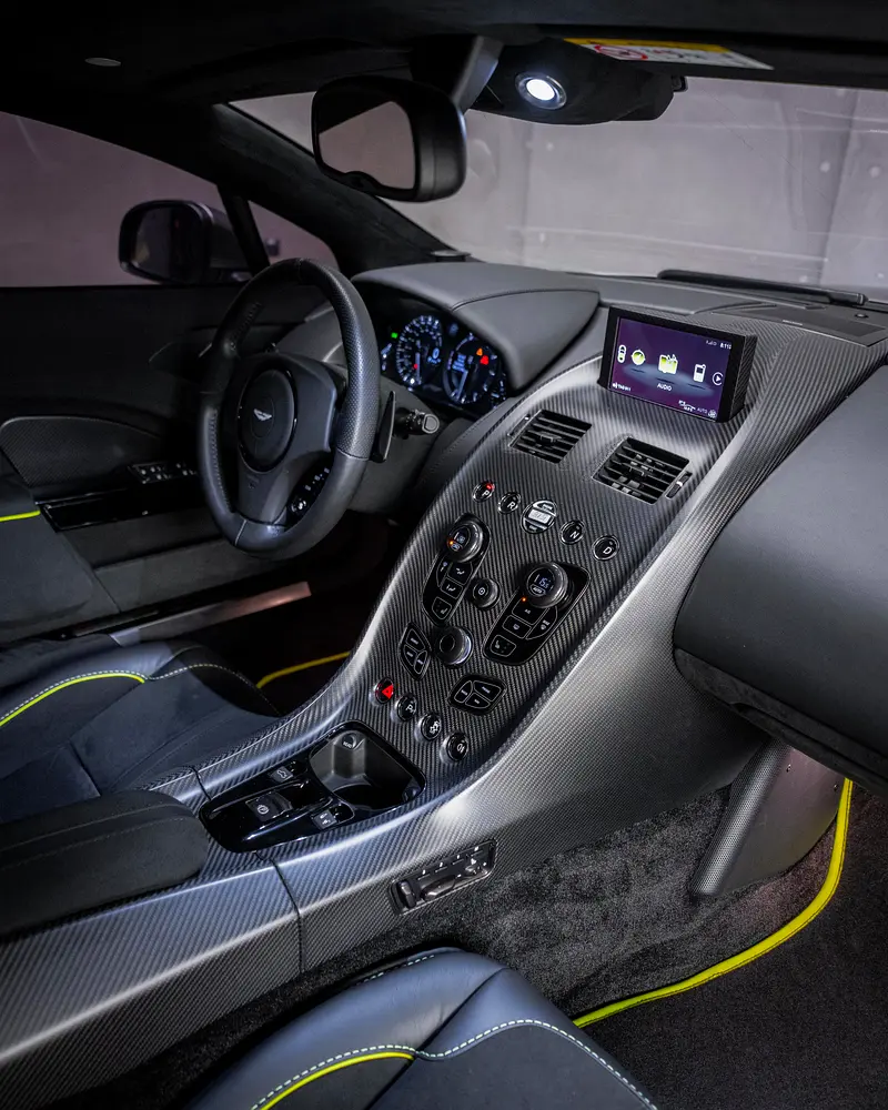 ASTON MARTIN Rapide AMR 2020 - photo 9 - Import Émirats | International Cars