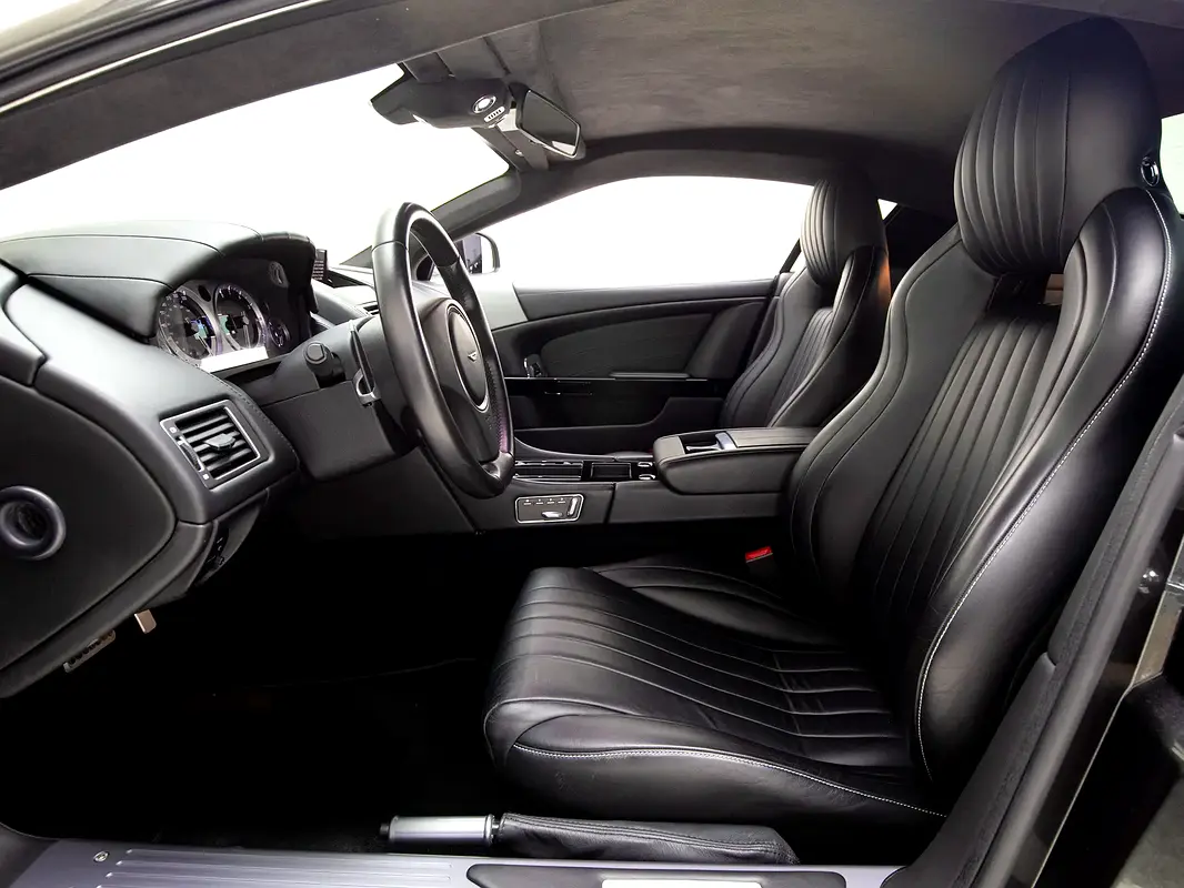 ASTON MARTIN DB9 Other 2015 - photo 12 - Import Émirats | International Cars