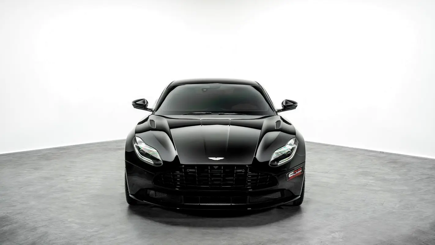 ASTON MARTIN DB11 V8 Coupe 2020 - photo 3 - Import Émirats | International Cars