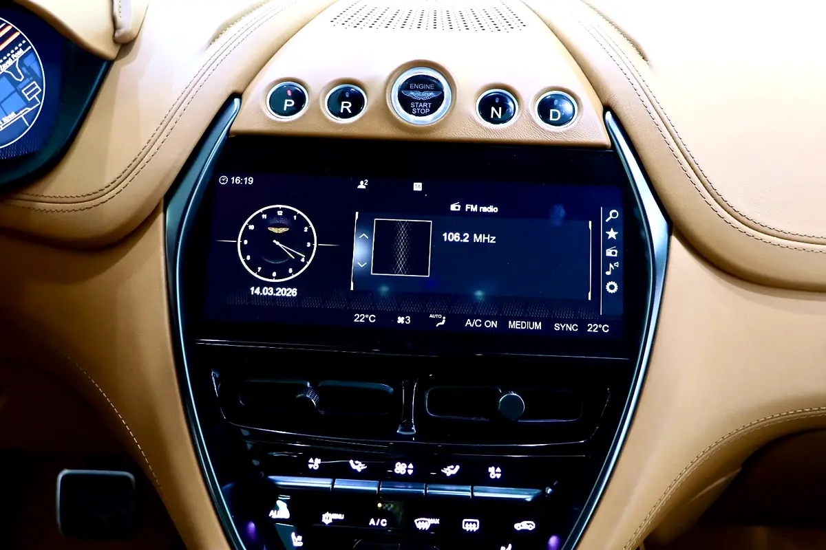 ASTON MARTIN DBX 550 2021 - photo 5 - Import Émirats | International Cars
