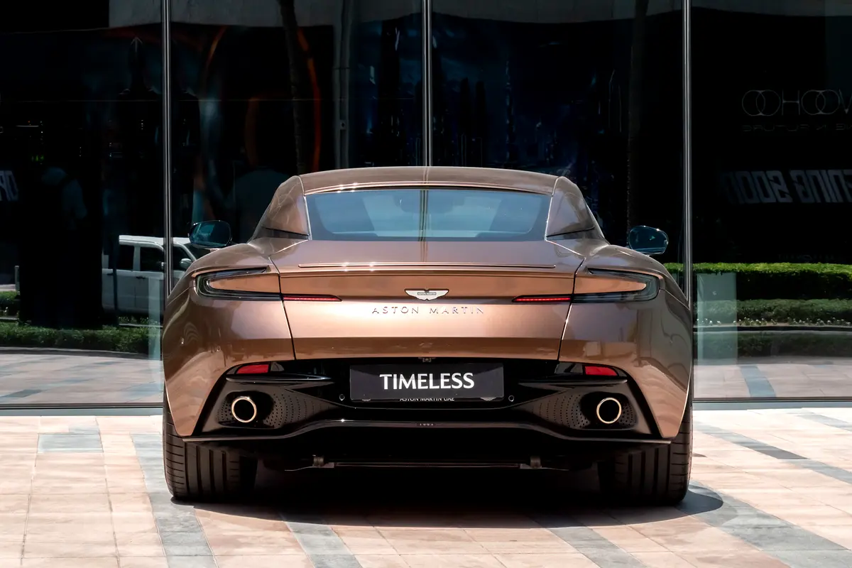 ASTON MARTIN DB12 Coupe 2024 - photo 8 - Import Émirats | International Cars