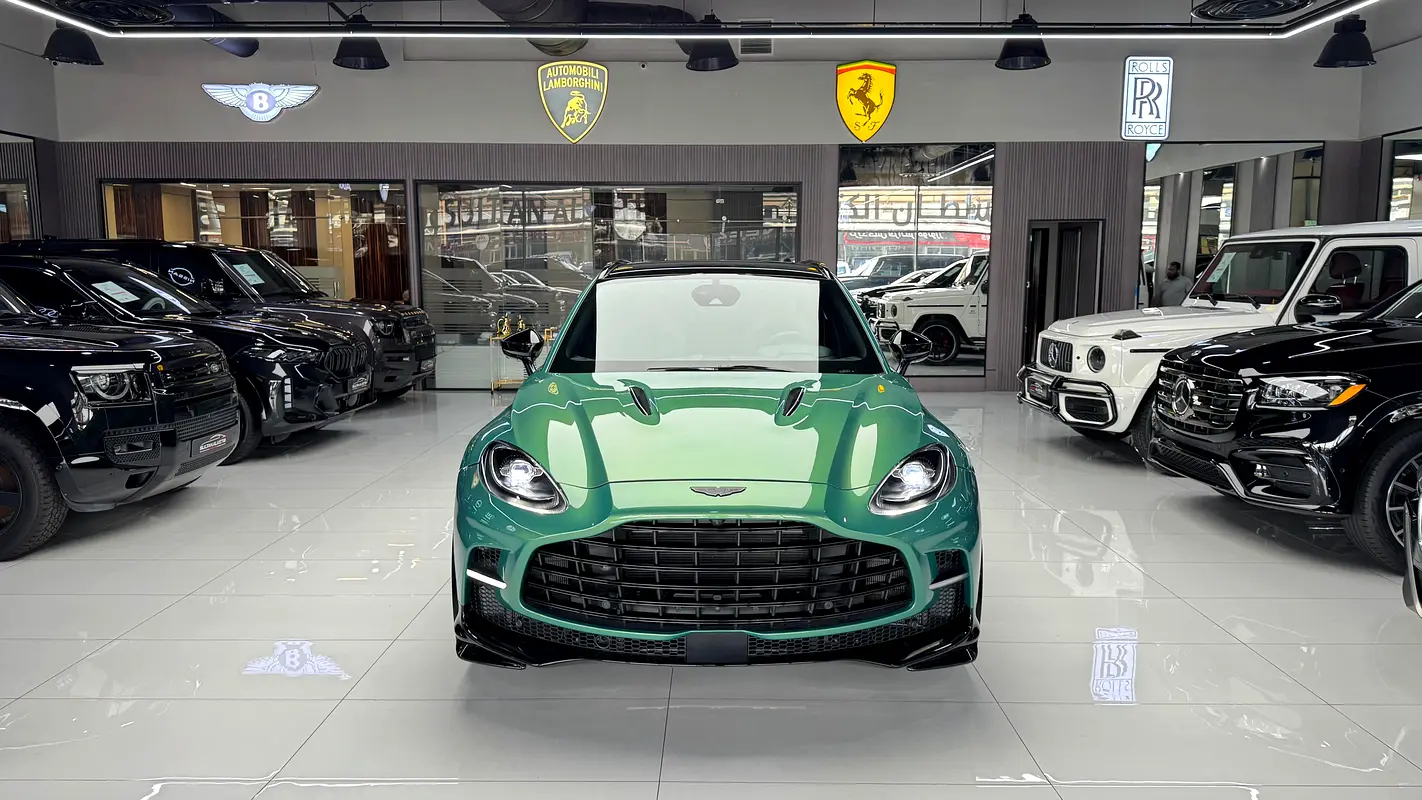 ASTON MARTIN DBX 707 2024 - photo 2 - Import Émirats | International Cars