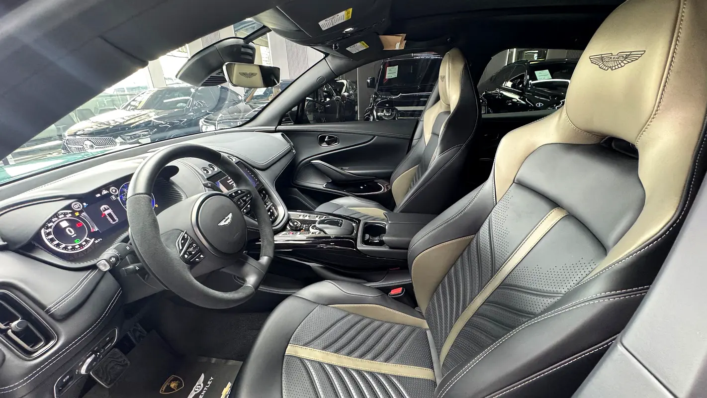 ASTON MARTIN DBX 707 2024 - photo 7 - Import Émirats | International Cars