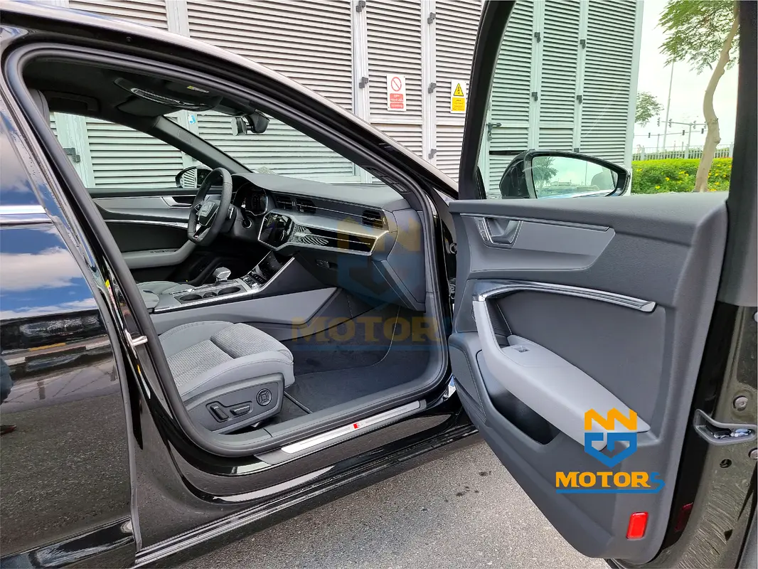 AUDI A6 35 TFSI 2022 - photo 12 - Import Émirats | International Cars