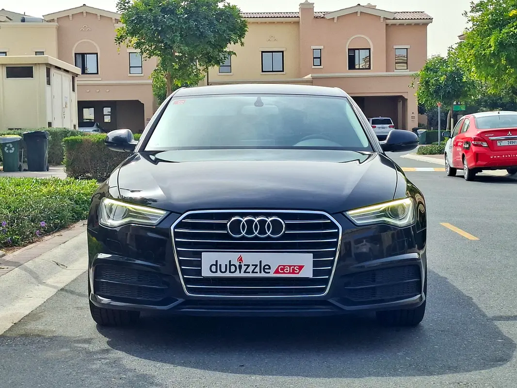 AUDI A6 35 TFSI 2018 - photo 2 - Import Émirats | International Cars