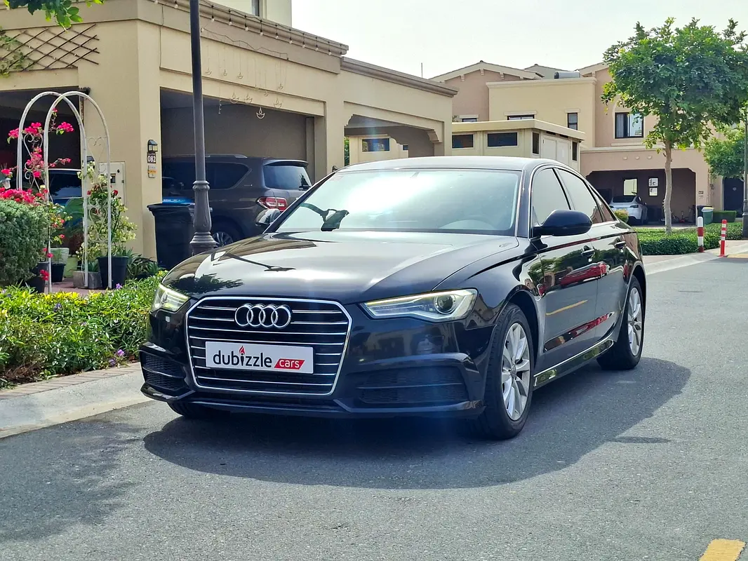 AUDI A6 35 TFSI 2018 - photo 3 - Import Émirats | International Cars