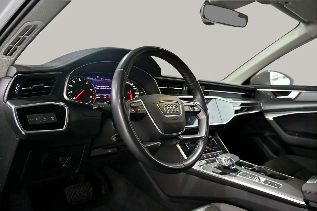 AUDI A6 45 TFSI 2020 - photo 11 - Import Émirats | International Cars