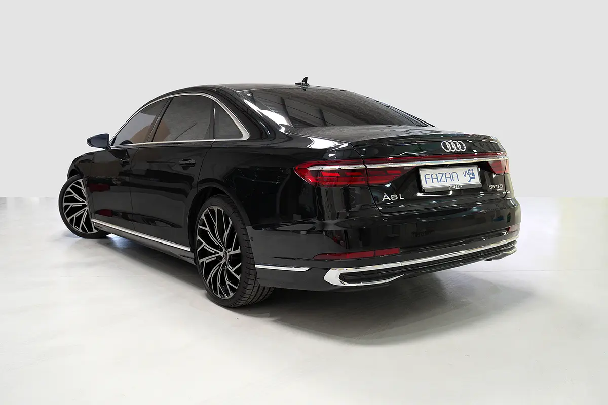 AUDI A8 55 TFSI Quattro 2023 - photo 4 - Import Émirats | International Cars