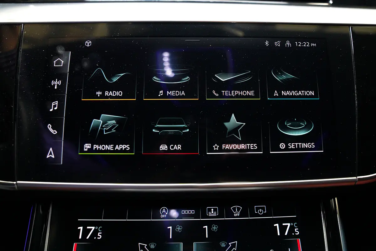 AUDI A8 55 TFSI Quattro 2023 - photo 12 - Import Émirats | International Cars