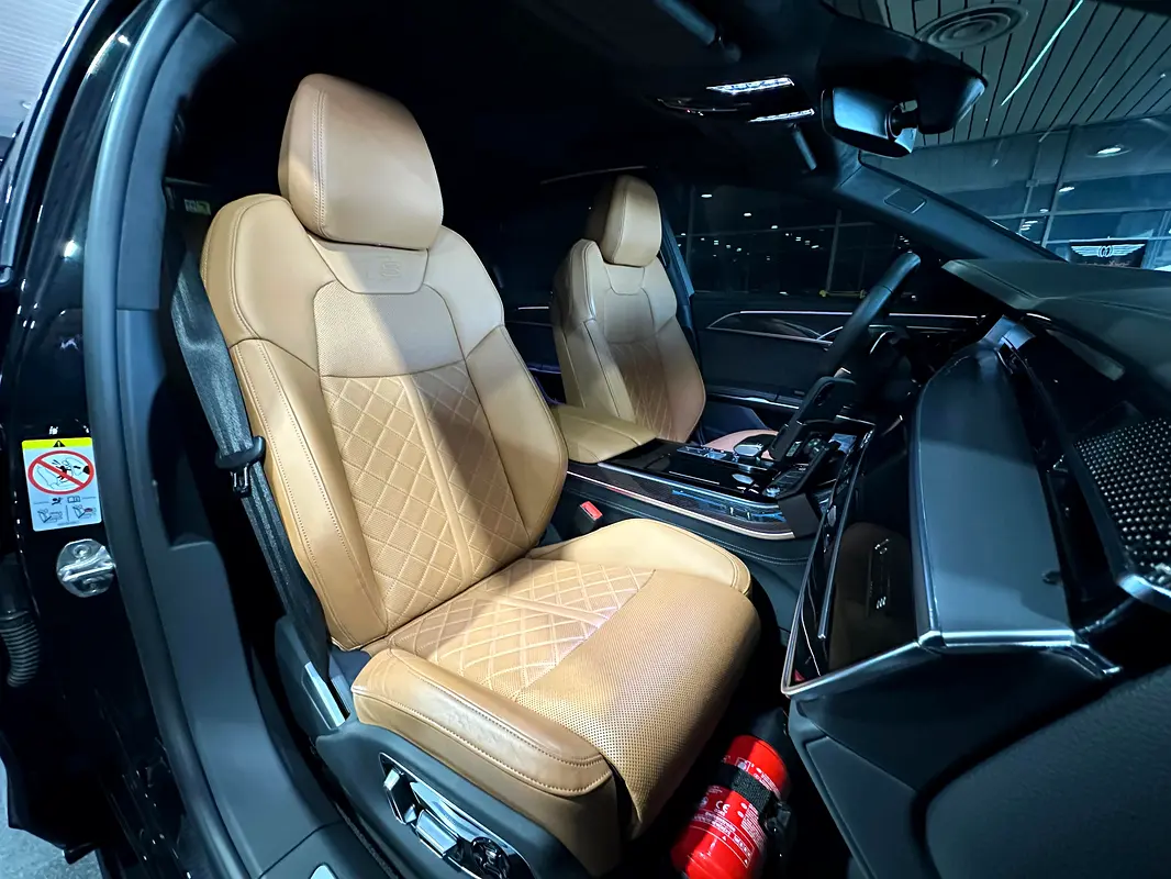 AUDI S8 4.0 TFSI quattro 2022 - photo 4 - Import Émirats | International Cars