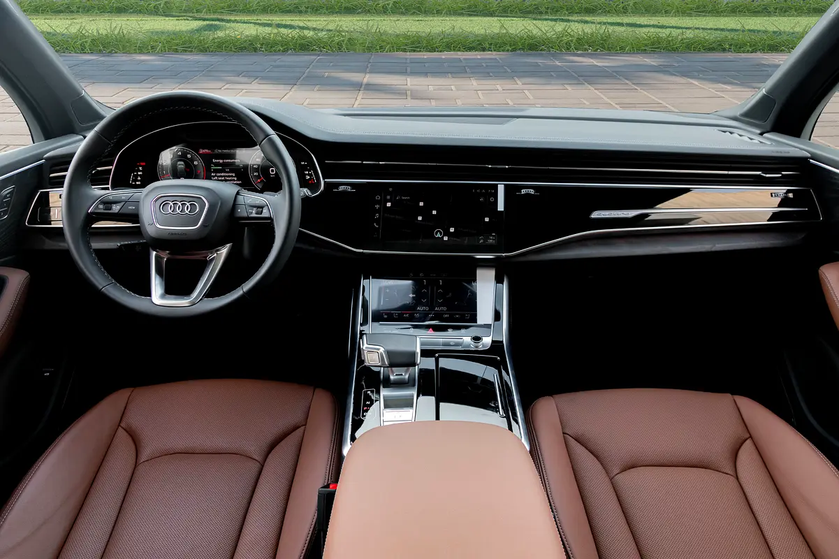 AUDI Q7 Other 2025 - photo 8 - Import Émirats | International Cars