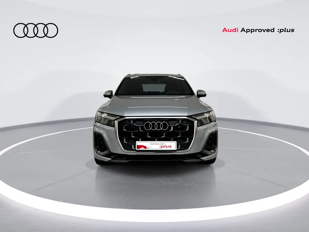 AUDI Q7 55 TFSI quattro 2024 - photo 2 - Import Émirats | International Cars