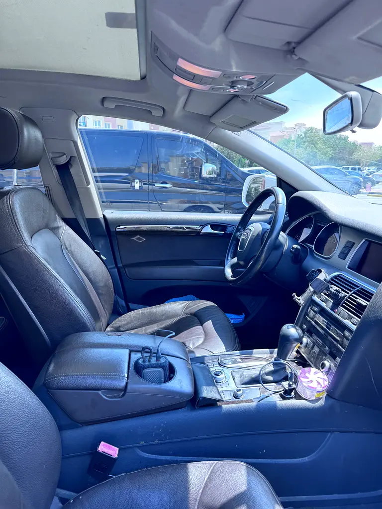 AUDI Q7 3.6 FSI quattro 2010 - photo 7 - Import Émirats | International Cars