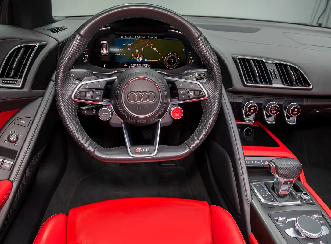 AUDI R8 Spyder 2021 - photo 6 - Import Émirats | International Cars