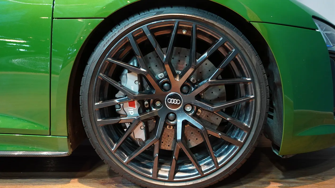 AUDI R8 GT Spyder 2018 - photo 10 - Import Émirats | International Cars