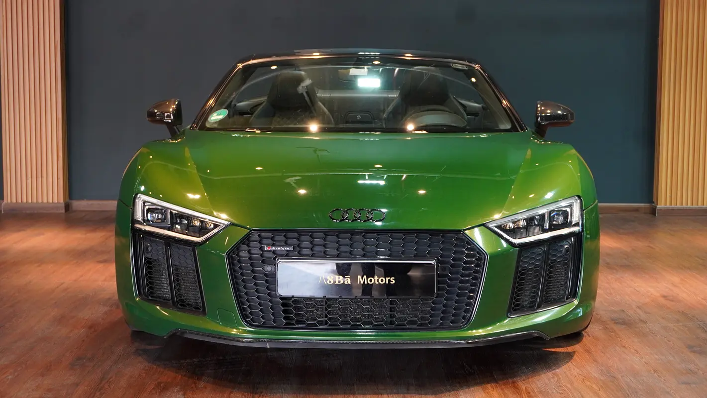 AUDI R8 GT Spyder 2018 - photo 2 - Import Émirats | International Cars