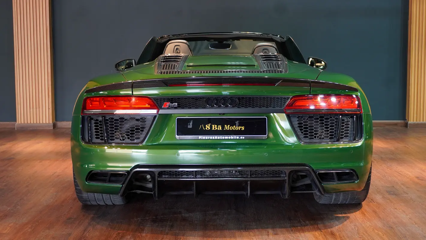AUDI R8 GT Spyder 2018 - photo 4 - Import Émirats | International Cars