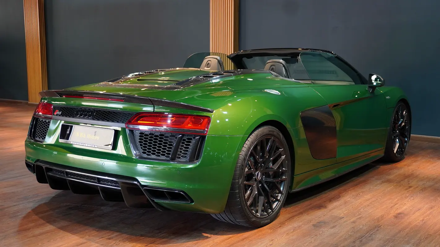 AUDI R8 GT Spyder 2018 - photo 5 - Import Émirats | International Cars