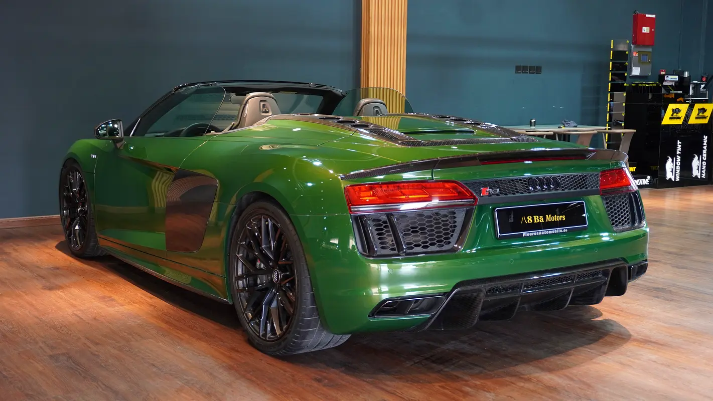 AUDI R8 GT Spyder 2018 - photo 6 - Import Émirats | International Cars