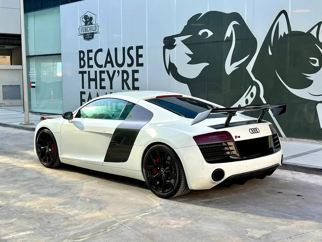 AUDI R8 V8 FSI 2015 - photo 6 - Import Émirats | International Cars