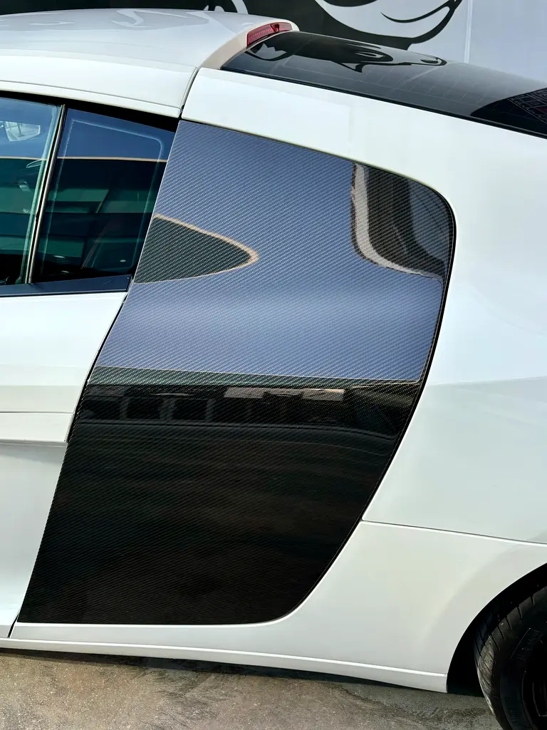 AUDI R8 V8 FSI 2015 - photo 7 - Import Émirats | International Cars