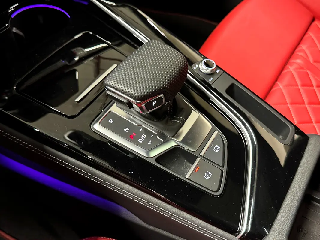 AUDI A5 40 TFSI 2025 - photo 12 - Import Émirats | International Cars