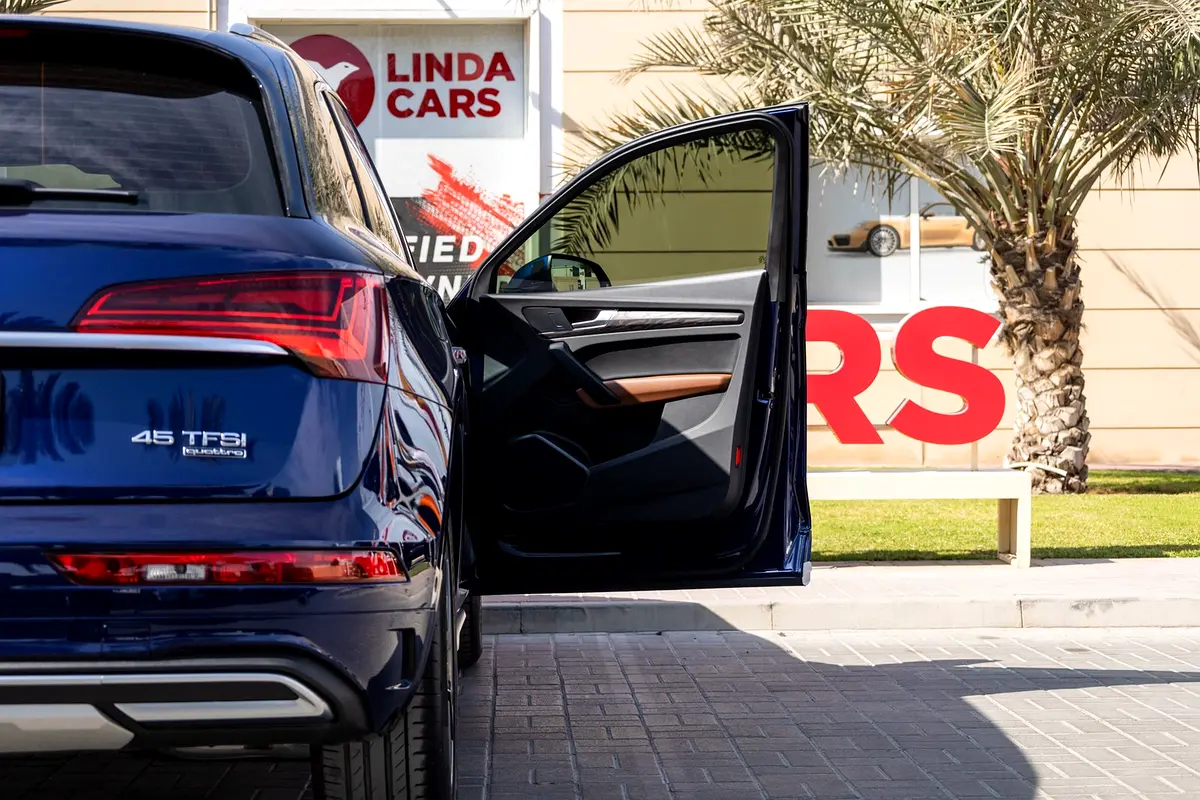 AUDI Q5 45 TFSI quattro 2023 - photo 6 - Import Émirats | International Cars