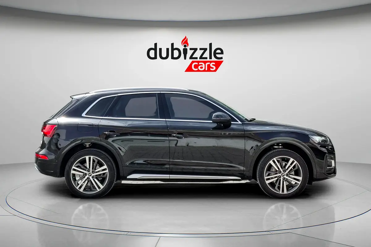 AUDI Q5 2.0 TFSI Quattro Tiptronic 2024 - photo 4 - Import Émirats | International Cars