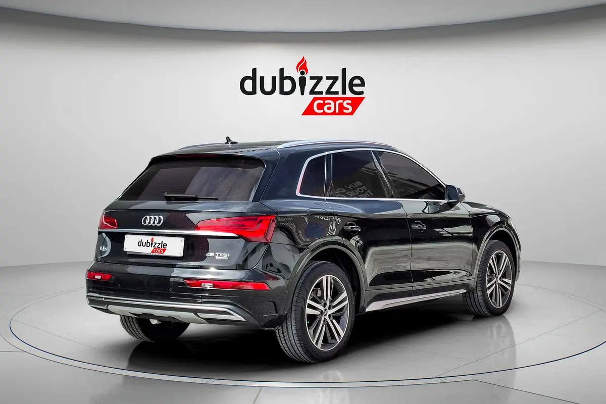 AUDI Q5 2.0 TFSI Quattro Tiptronic 2024 - photo 6 - Import Émirats | International Cars