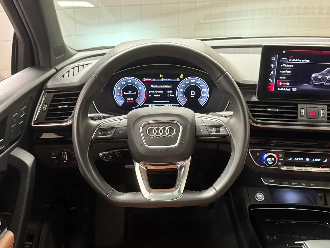 AUDI Q5 45 TFSI quattro 2024 - photo 10 - Import Émirats | International Cars
