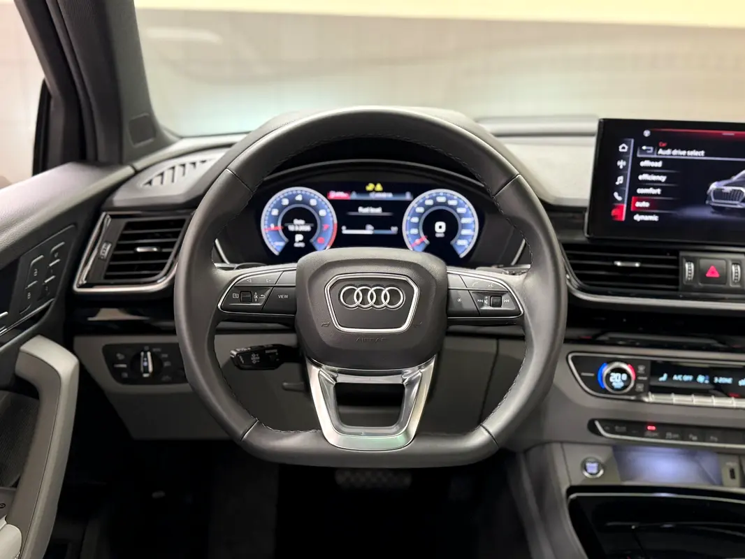 AUDI Q5 45 TFSI quattro 2024 - photo 10 - Import Émirats | International Cars