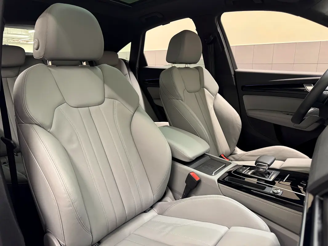 AUDI Q5 45 TFSI quattro 2024 - photo 12 - Import Émirats | International Cars