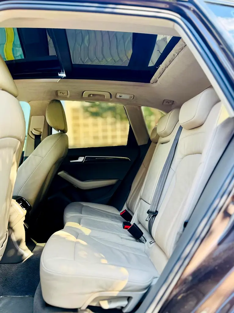 AUDI Q5 45 TFSI quattro S line 2012 - photo 10 - Import Émirats | International Cars