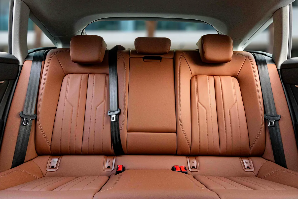 AUDI A7 S-line 2025 - photo 12 - Import Émirats | International Cars