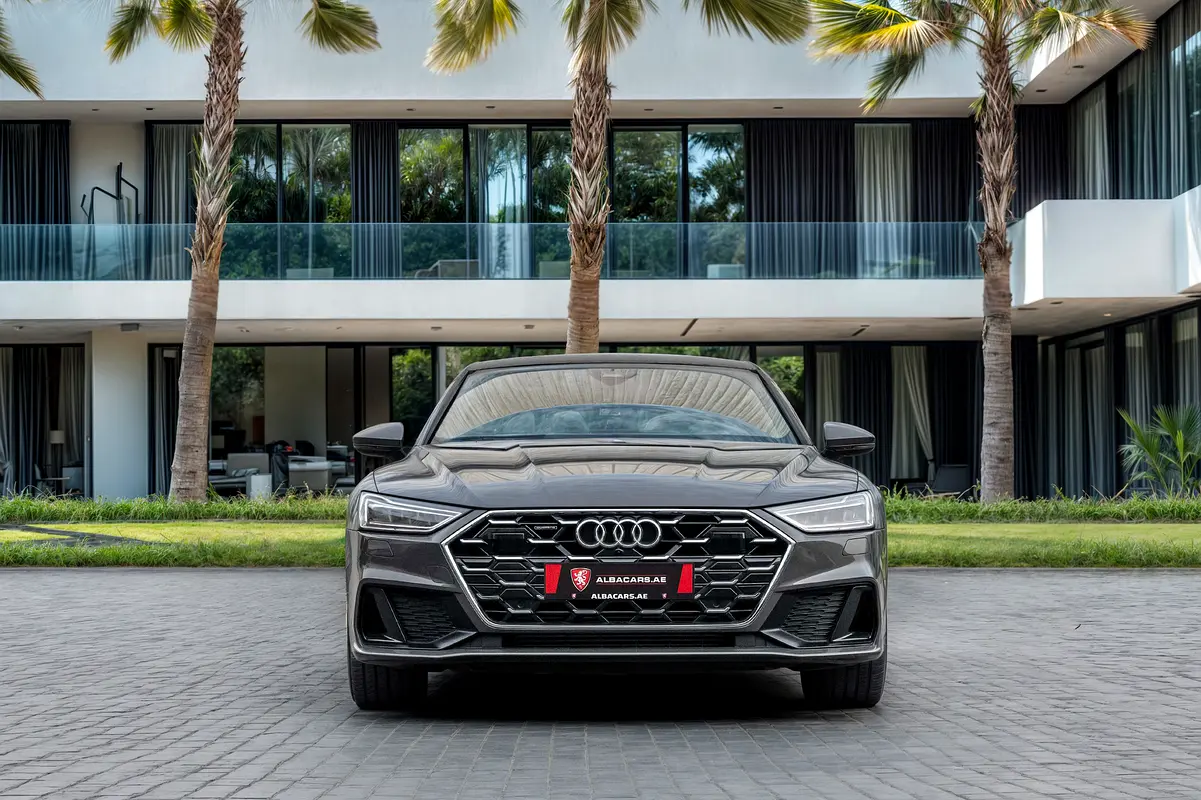 AUDI A7 S-line 2025 - photo 4 - Import Émirats | International Cars