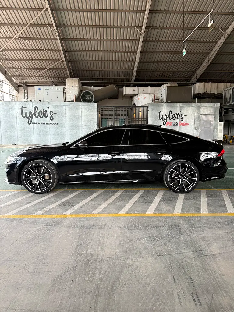 AUDI A7 55 TFSI Quattro 2022 - photo 6 - Import Émirats | International Cars