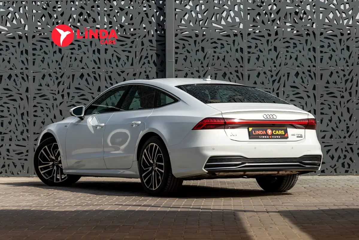 AUDI A7 S-line 2024 - photo 5 - Import Émirats | International Cars