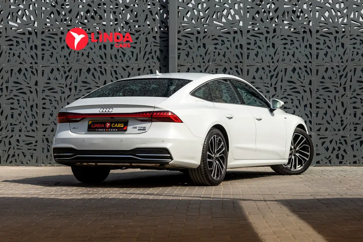 AUDI A7 S-line 2024 - photo 6 - Import Émirats | International Cars