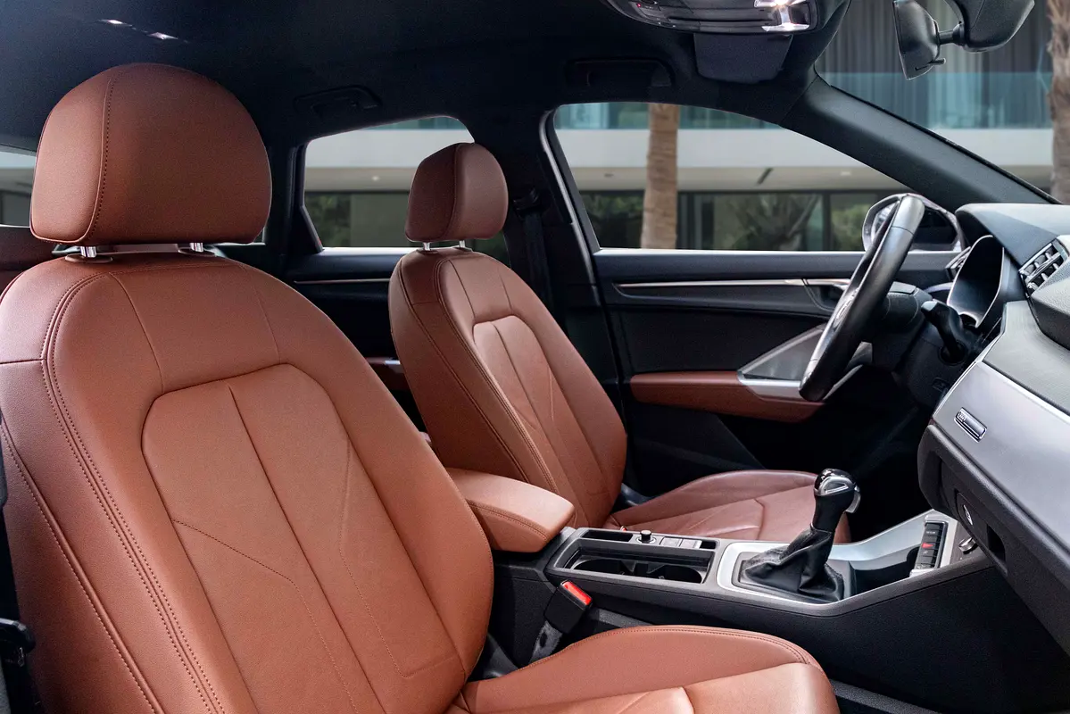 AUDI Q3 35 TFSI 2023 - photo 11 - Import Émirats | International Cars