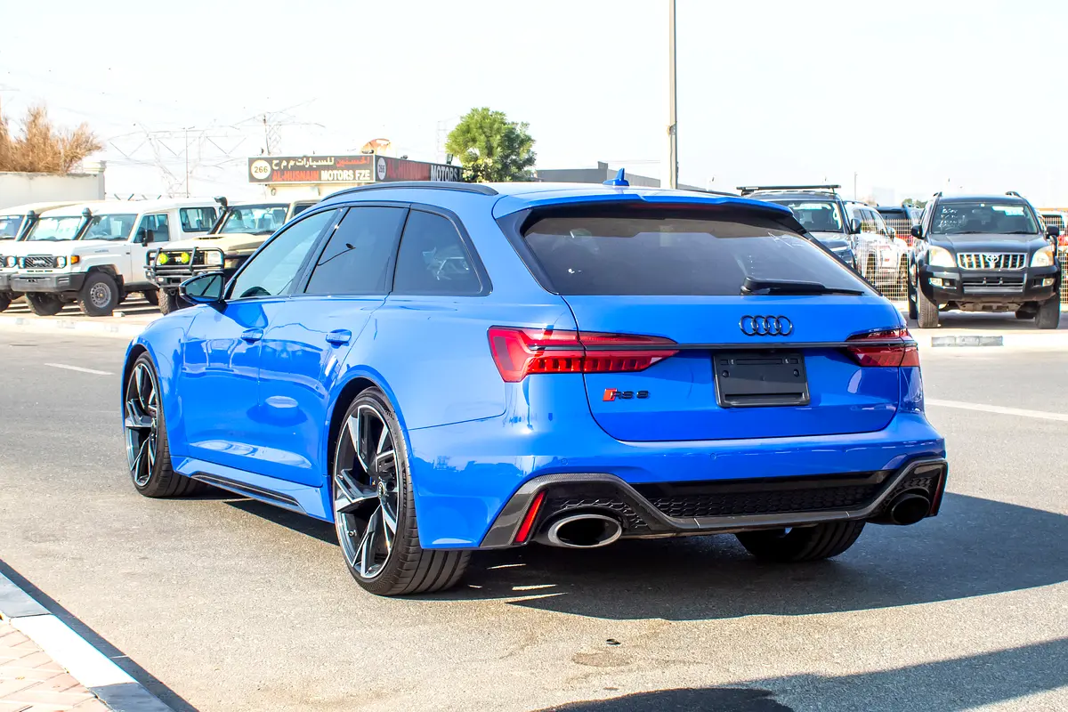AUDI S6/RS6 4.0 TFSI quattro 2021 - photo 6 - Import Émirats | International Cars