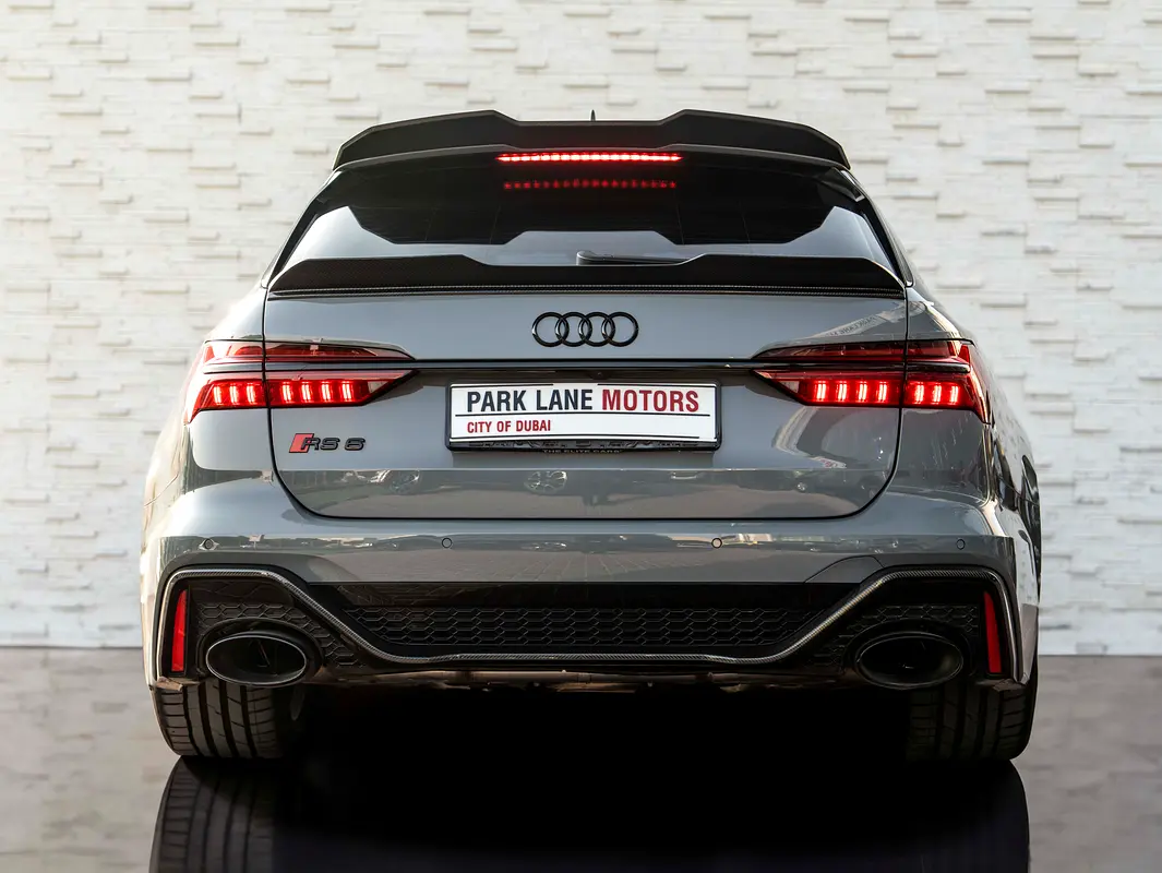 AUDI S6/RS6 Avant TFSI Quattro 2025 - photo 4 - Import Émirats | International Cars