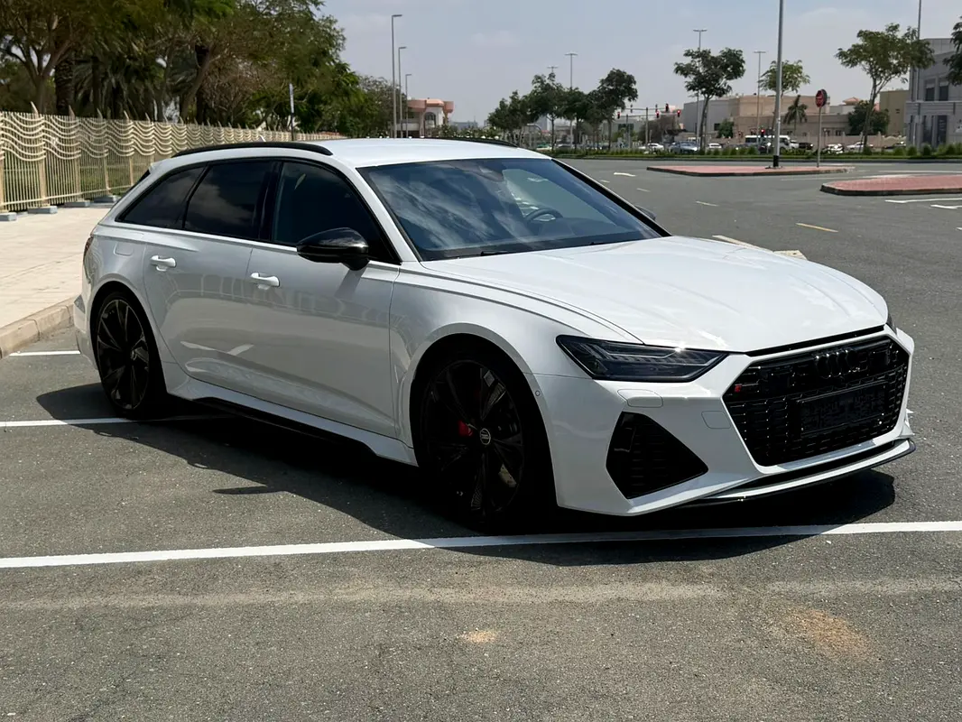 AUDI S6/RS6 4.0 TFSI quattro 2025 - photo 2 - Import Émirats | International Cars