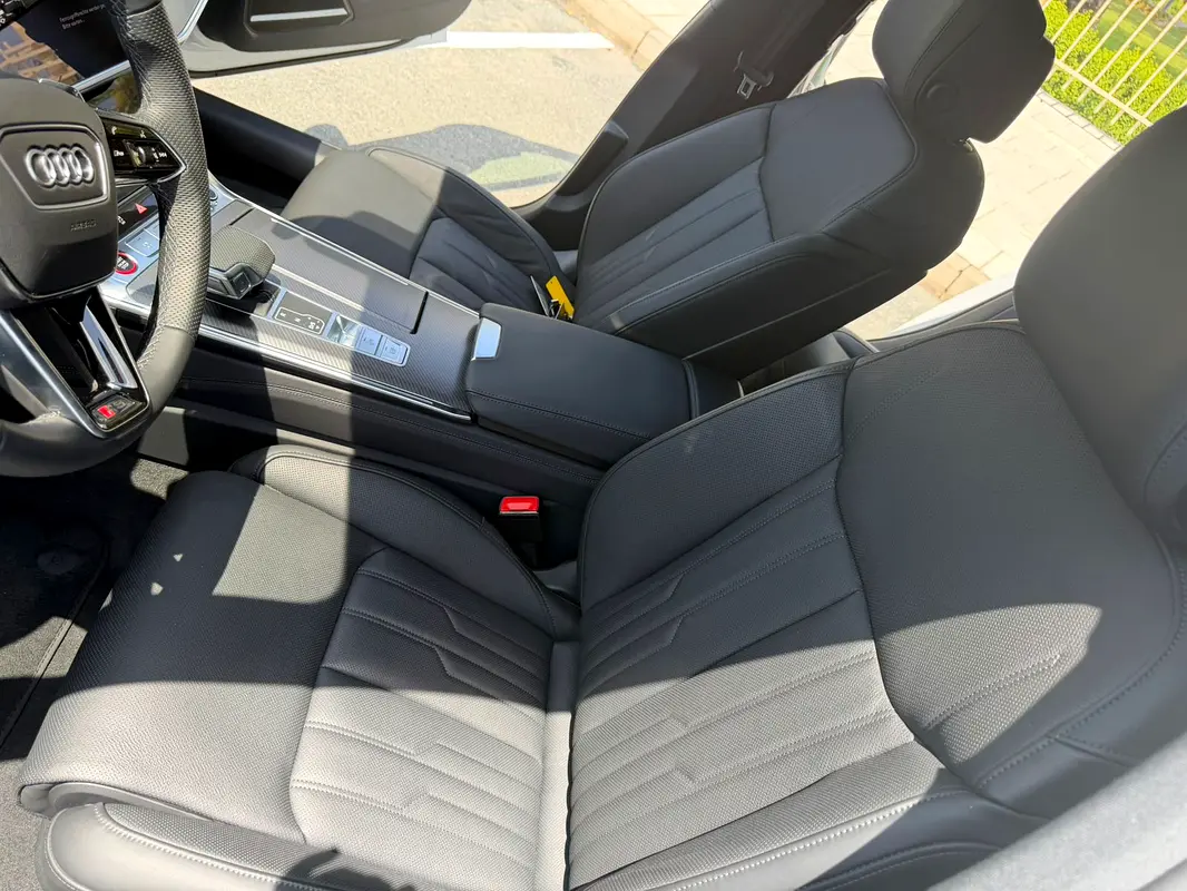 AUDI S6/RS6 4.0 TFSI quattro 2025 - photo 8 - Import Émirats | International Cars